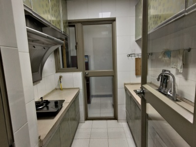 2室2廳1陽臺 天驕北麓南區(qū)