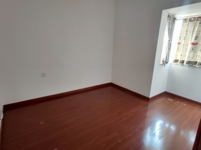 3室2廳1陽臺 萬科學(xué)府北區(qū)