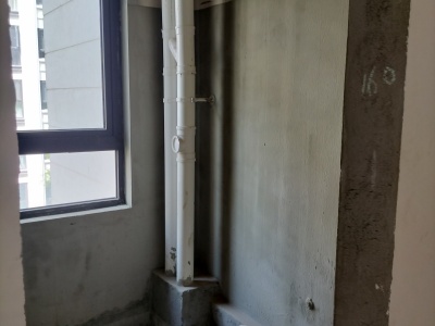 4室2廳2陽(yáng)臺(tái) 金科江湖海