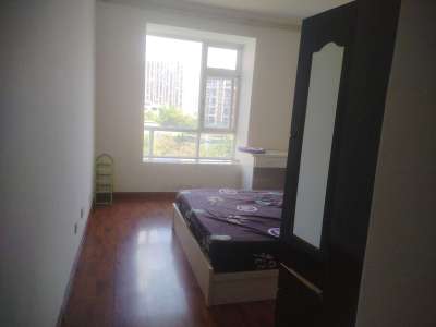 4室2廳2陽臺 時代風(fēng)華一期