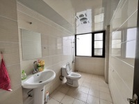 4室2廳2陽臺 濱江俊園一期餐廳