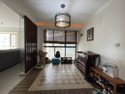 4室2廳2陽臺 中產(chǎn)風(fēng)尚中心