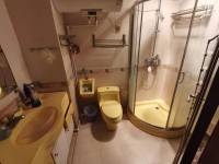 3室2廳2陽臺 世紀(jì)城玉春苑衛(wèi)生間
