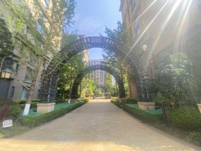 4室2廳3陽臺 萬科銀海泊岸瀾庭