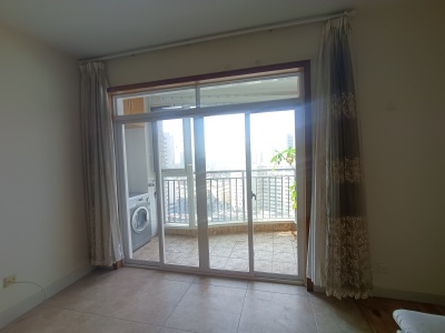 3室2廳1陽(yáng)臺(tái) 東方上城