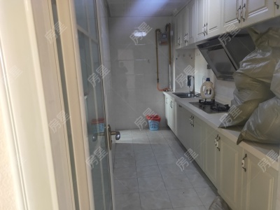 2室2廳2陽(yáng)臺(tái) 萬(wàn)宏國(guó)際一期