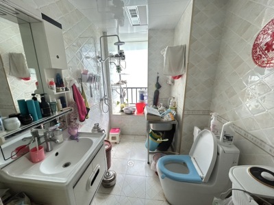 3室2廳2陽臺 清水佳湖雅居