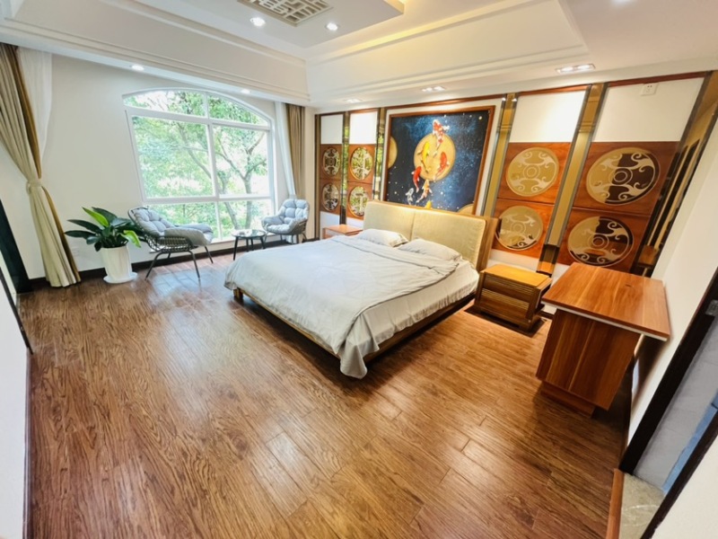 9室2廳5陽臺 海韻楓丹別墅臥室