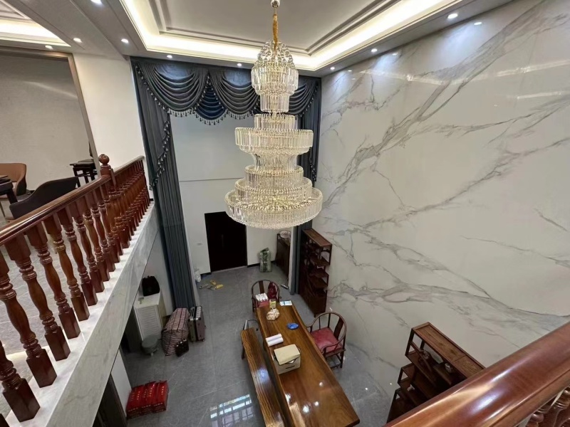 5室2廳3陽臺(tái) 海東俊園一期別墅客廳