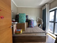 4室2廳2陽臺(tái) 金尚俊園一期臥室