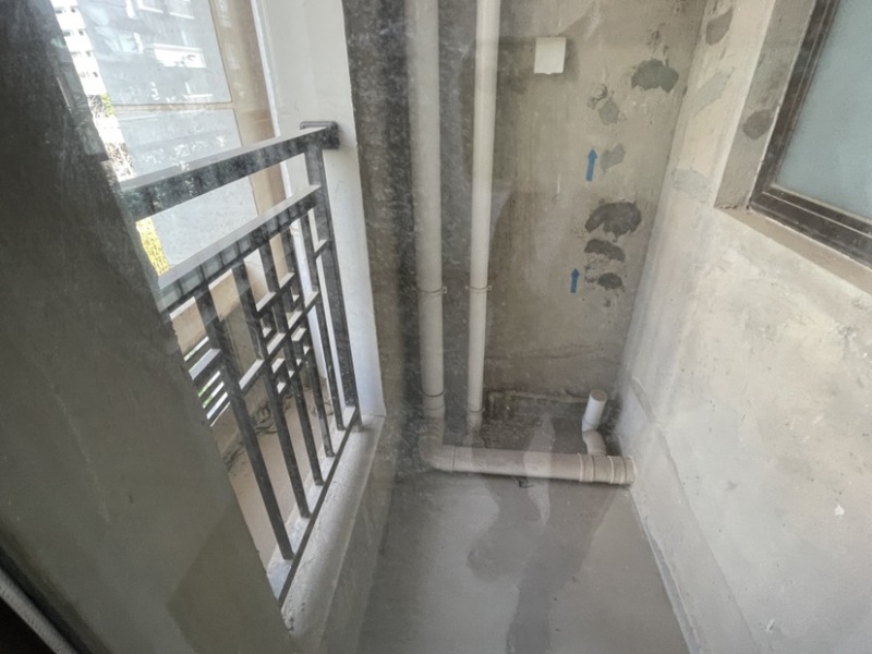 4室2厅2阳台 中海云麓九里一期别墅卫生间