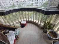 3室2廳2陽臺 世紀(jì)城玉春苑陽臺