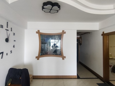 3室2廳 威遠(yuǎn)農(nóng)貿(mào)大廈