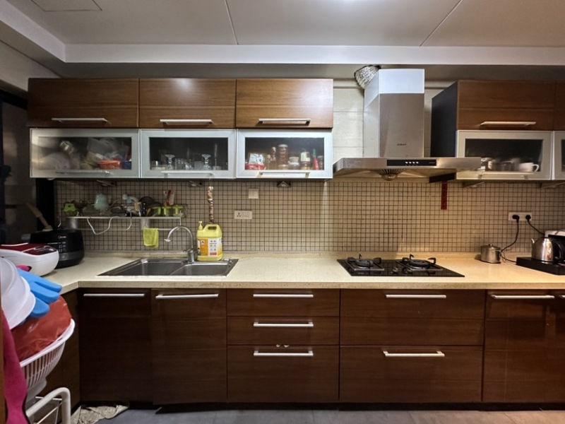 4室2廳2陽臺(tái) 金尚俊園一期廚房