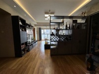 4室2廳2陽臺(tái) 金尚俊園一期客廳