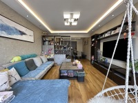 4室2廳2陽臺(tái) 金尚俊園一期客廳