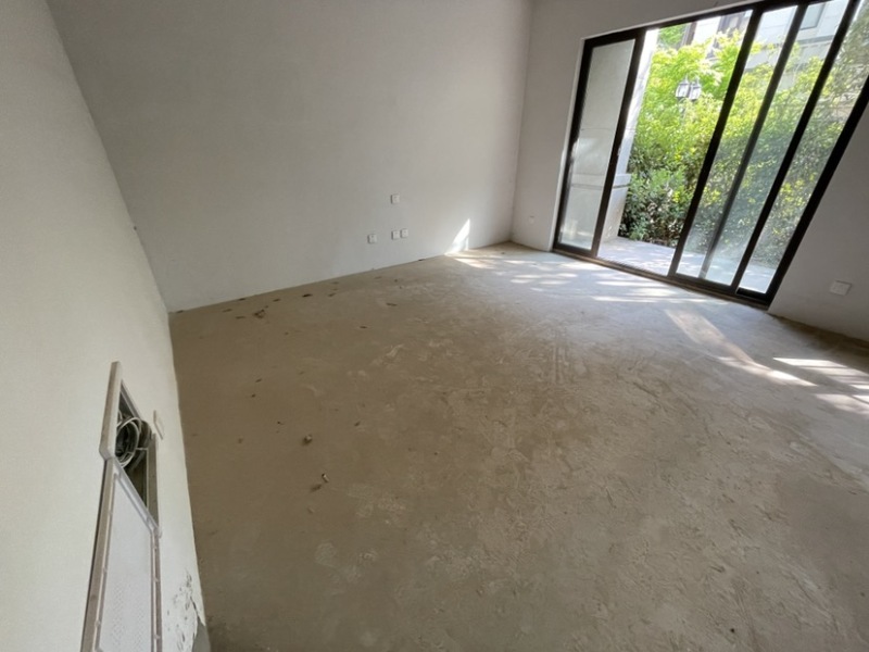 5室3廳2陽臺 中海云麓九里一期別墅客廳