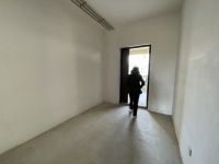 4室2廳3陽(yáng)臺(tái) 綠地海珀瀾庭別墅門廳