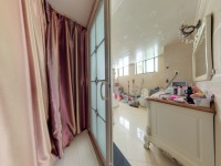 7室2廳2陽臺 金江小區(qū)涵苑別墅衛(wèi)生間