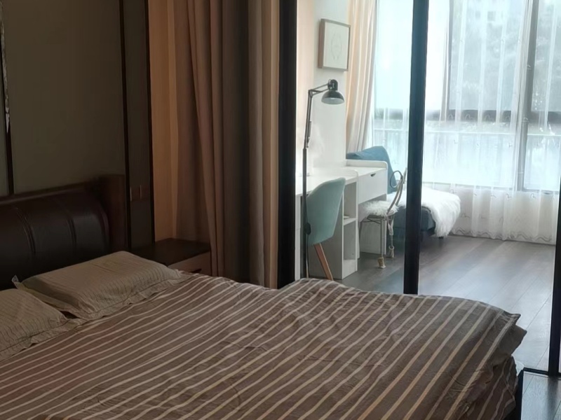 3室2廳1陽(yáng)臺(tái) 奧宸橙郡二期公寓臥室