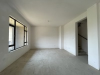 4室2廳3陽(yáng)臺(tái) 綠地海珀瀾庭別墅客廳