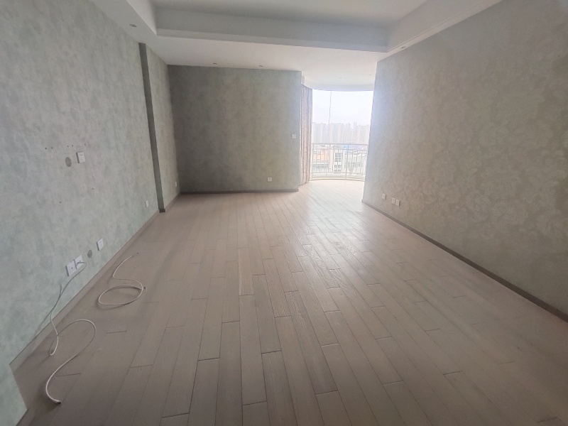 5室2廳2陽臺 中央麗城其他