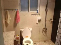 3室2廳 陽光果香衛(wèi)生間