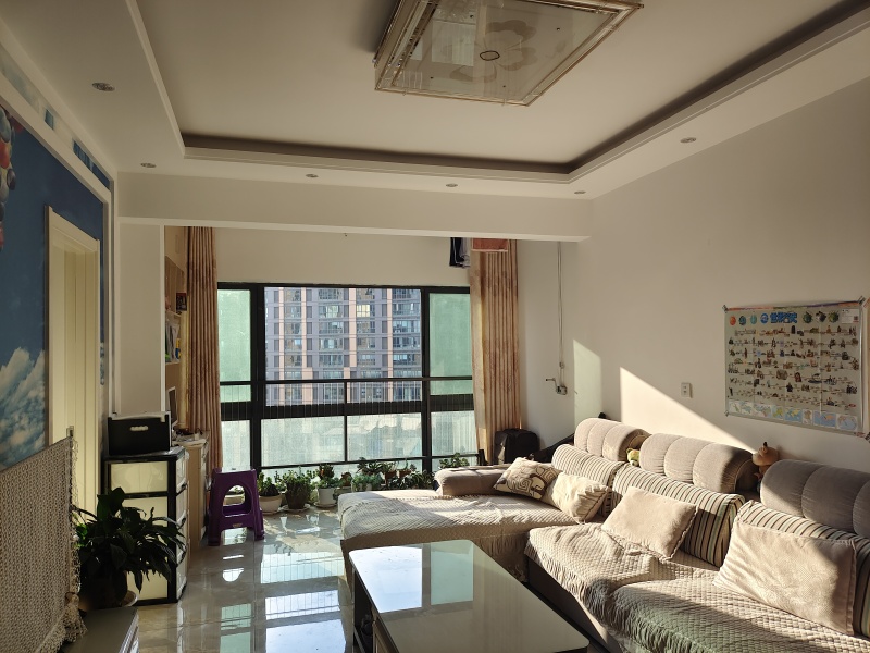 2室2廳1陽(yáng)臺(tái) 海倫國(guó)際海樂(lè)城餐廳