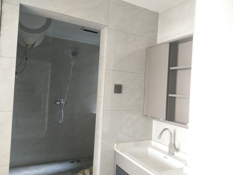 3室2廳1陽臺 北大資源頤和1898二期衛(wèi)生間