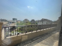 4室2廳3陽(yáng)臺(tái) 綠地海珀瀾庭別墅陽(yáng)臺(tái)