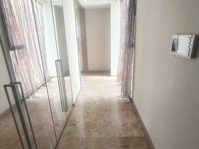 5室2廳2陽臺 中央麗城其他