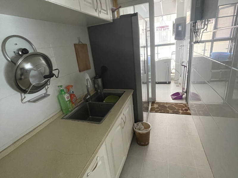 3室2廳2陽(yáng)臺(tái) 新希望希望匯其他