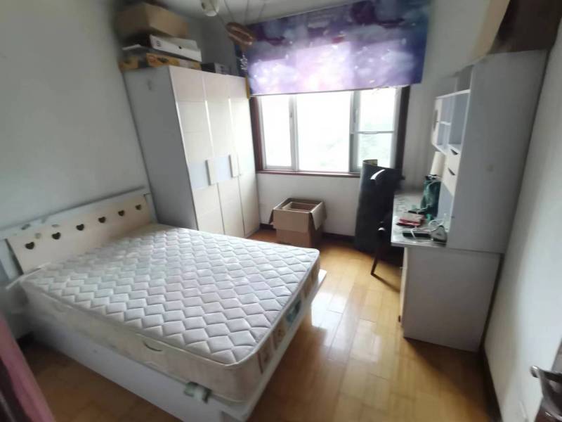 3室2廳2陽臺 世紀(jì)城玉春苑書房