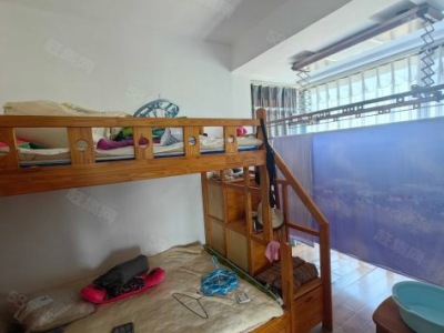 4室2廳2陽(yáng)臺(tái) 花香十里衛(wèi)生間