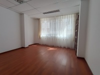 9室3廳2陽臺 鑫苑小區(qū)別墅臥室