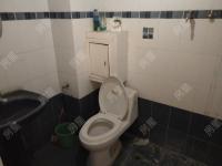 4室2廳2陽(yáng)臺(tái) 鑫安花園衛(wèi)生間