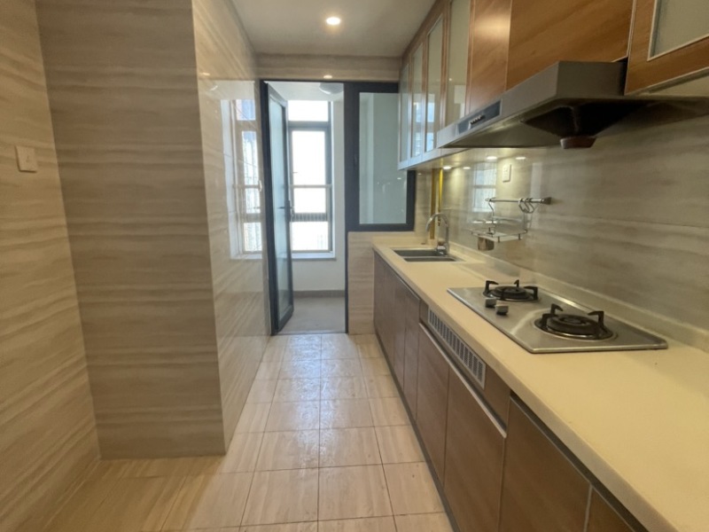 2室2廳1陽(yáng)臺(tái) 恒大云報(bào)華府公寓廚房