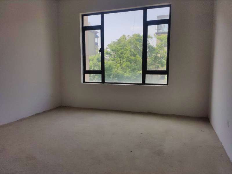 5室2廳2陽(yáng)臺(tái) 綠地海珀瀾庭別墅餐廳