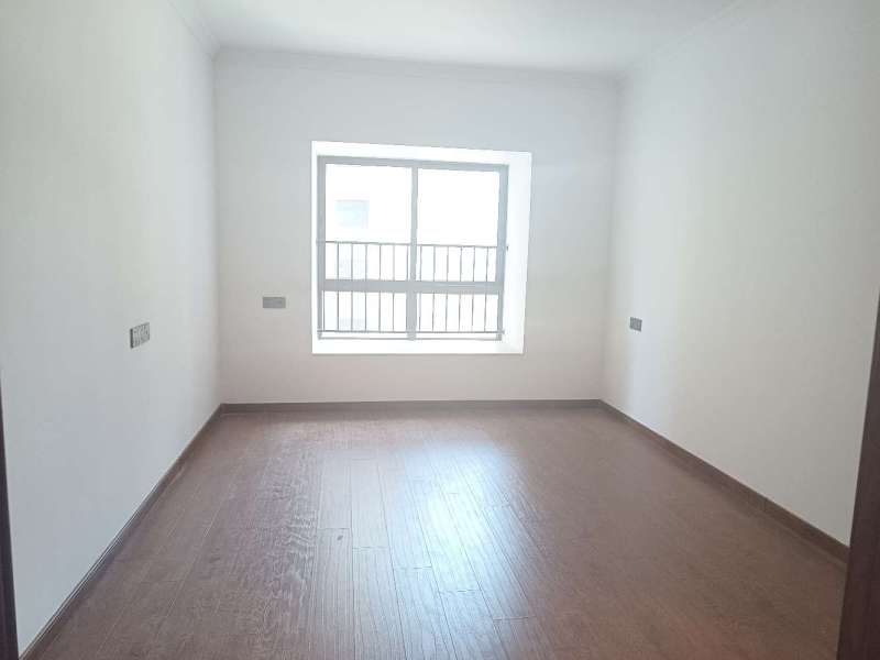 3室2廳2陽(yáng)臺(tái) 碧桂園北城映象雨水苑臥室