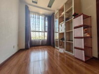 4室2廳2陽(yáng)臺(tái) 花香十里餐廳