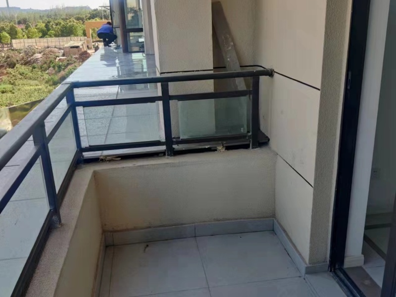 3室2廳 綠地滇池國(guó)際健康城餐廳