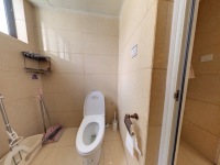 7室2廳2陽臺 金江小區(qū)涵苑別墅衛(wèi)生間