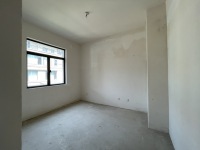 4室2廳3陽(yáng)臺(tái) 綠地海珀瀾庭別墅臥室