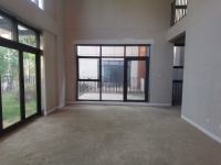 5室2廳3陽(yáng)臺(tái) 山海薈別墅客廳