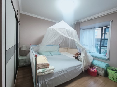 3室2廳1陽臺 昆明湖中壩14號地塊臻園B區(qū)