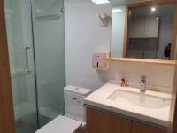 1室1廳 龍湖聽藍(lán)半島公寓衛(wèi)生間