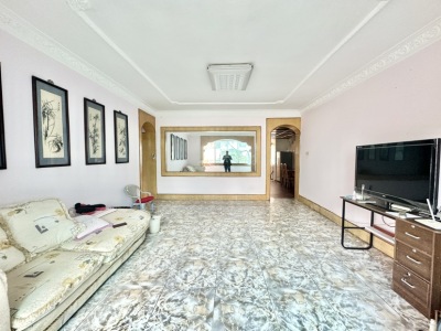 4室2廳1陽臺 頤欣里