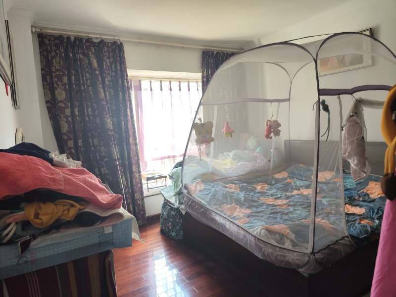 3室2廳1陽臺(tái) 實(shí)力五星彩園臥室