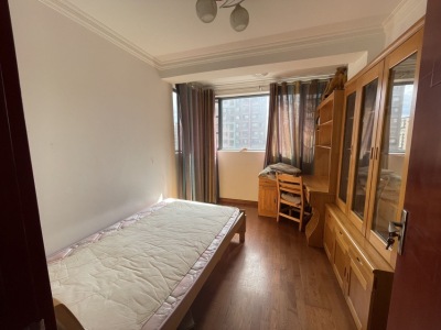 3室2廳1陽臺 南亞未來城臥室