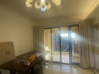 3室2廳1陽(yáng)臺(tái) 金地珺悅客廳